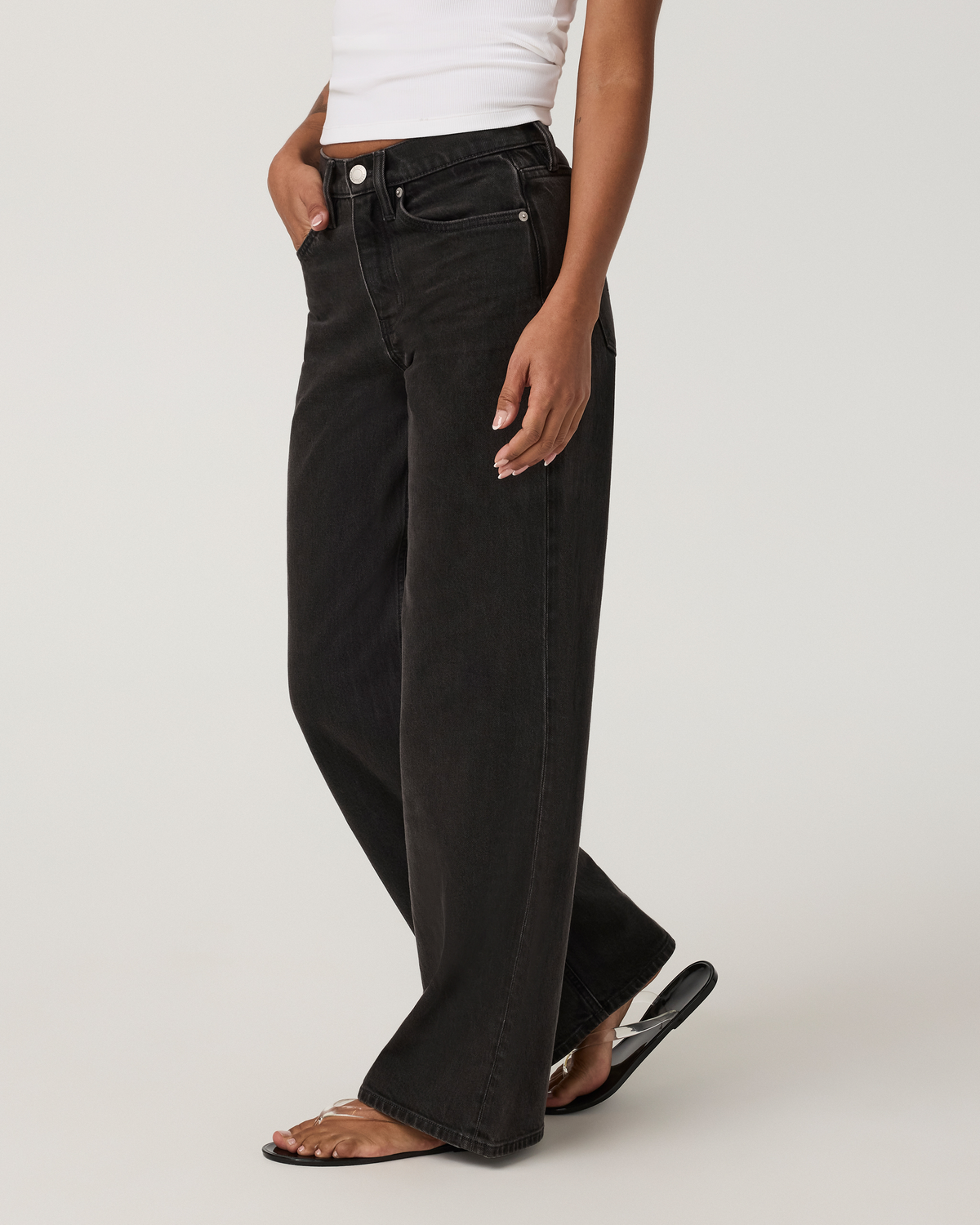 Women's Vuori Vintage Wideleg Jean 30" | Black Wash Denim
