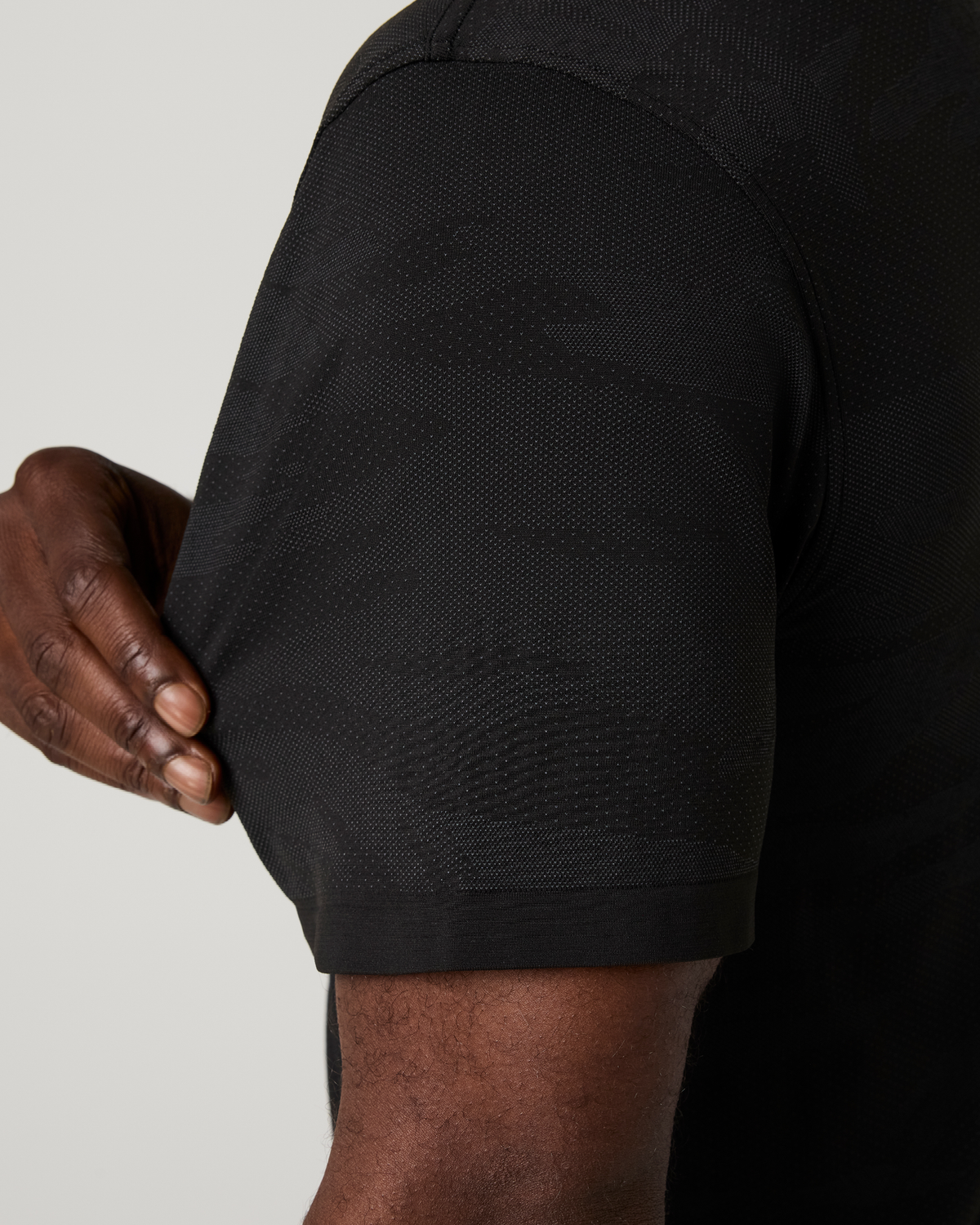 Short Sleeve Clearview Engineered Tee | Black