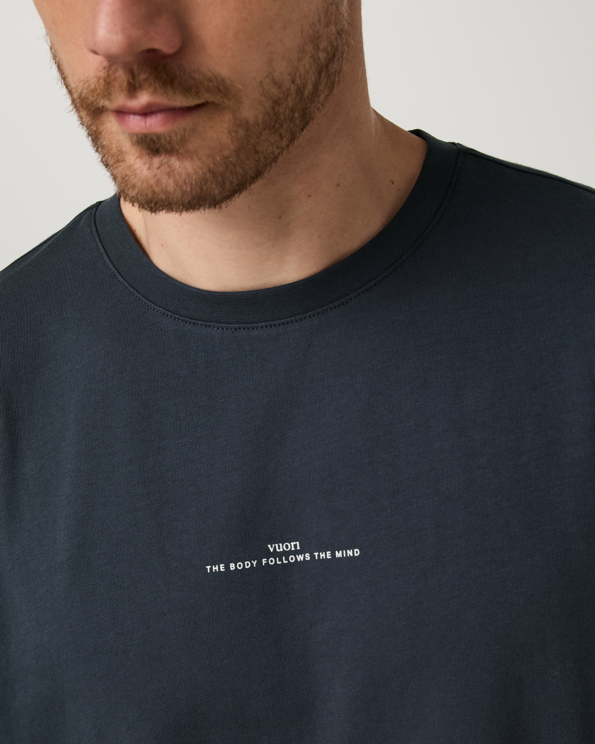 Vuori Lifestyle Graphic Tee | Navy