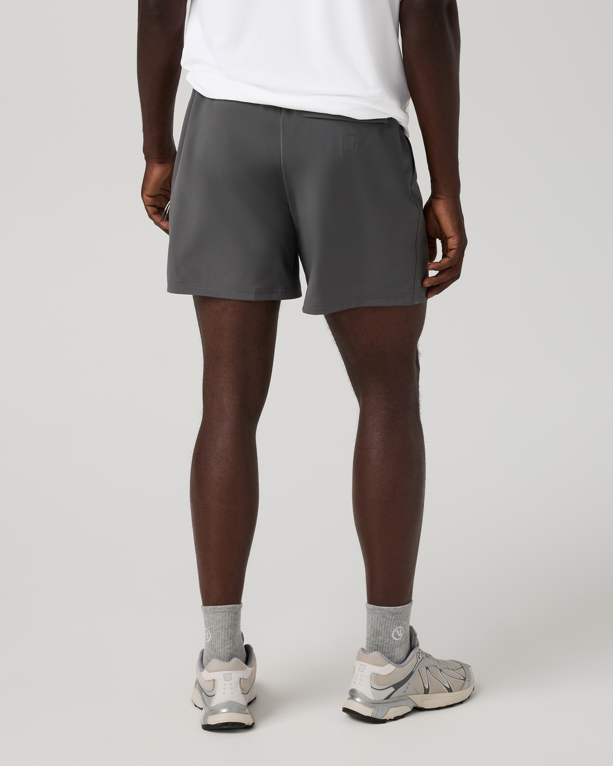V3140DPR_SP26_M_BOTTOMS_BACK_6.jpg