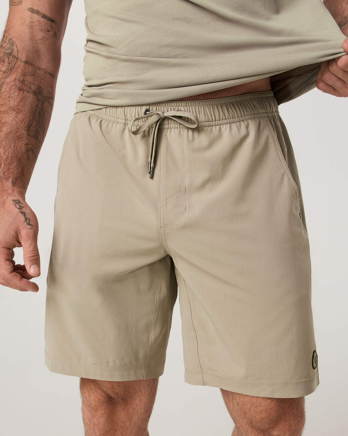 Kore Short Lined 9" | Biscotti Tonal