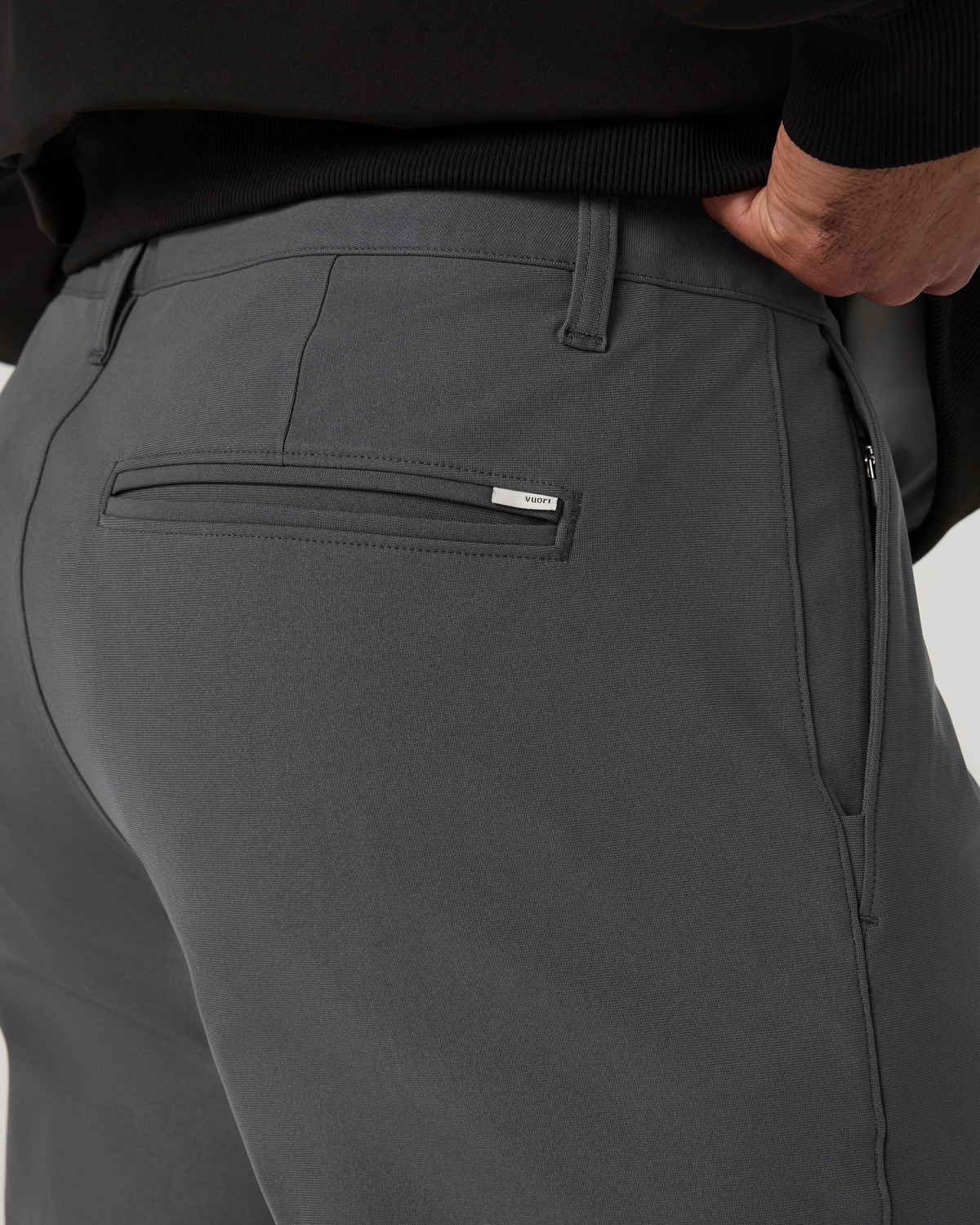 Vuori Meta™ Trouser Classic Fit 32" | Dark Pewter