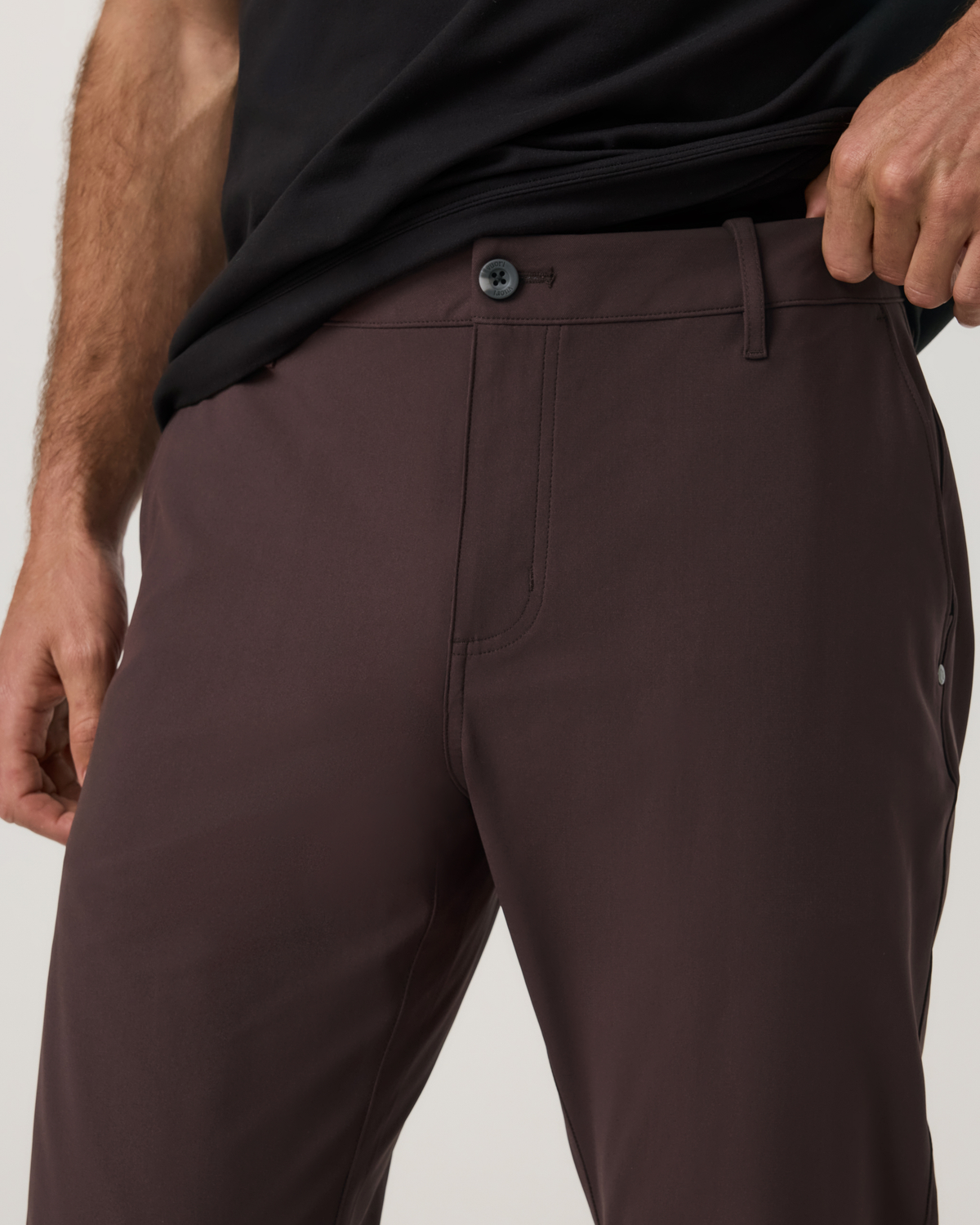 Vuori Meta™ Trouser Classic Fit 32" | French Roast