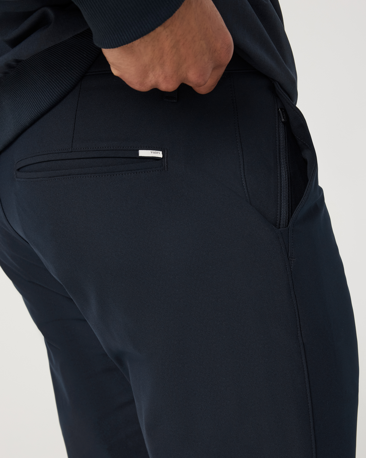 Vuori Meta™ Trouser Athletic Slim Fit 34" | Ink