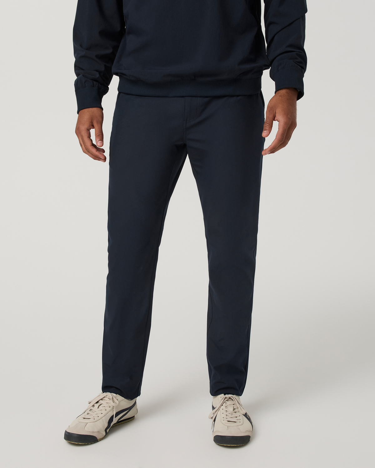 Vuori Meta™ Trouser Athletic Slim Fit 34" | Ink