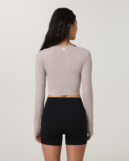 Vuori AllTheFeels™ Long Sleeve Scoop Top | Soft Pewter