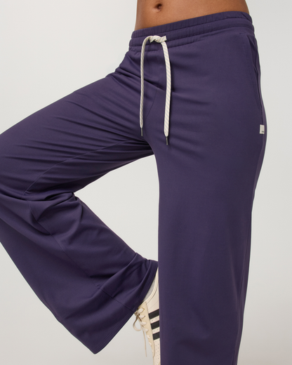 Halo Essential Wideleg Pant | Velvet Violet