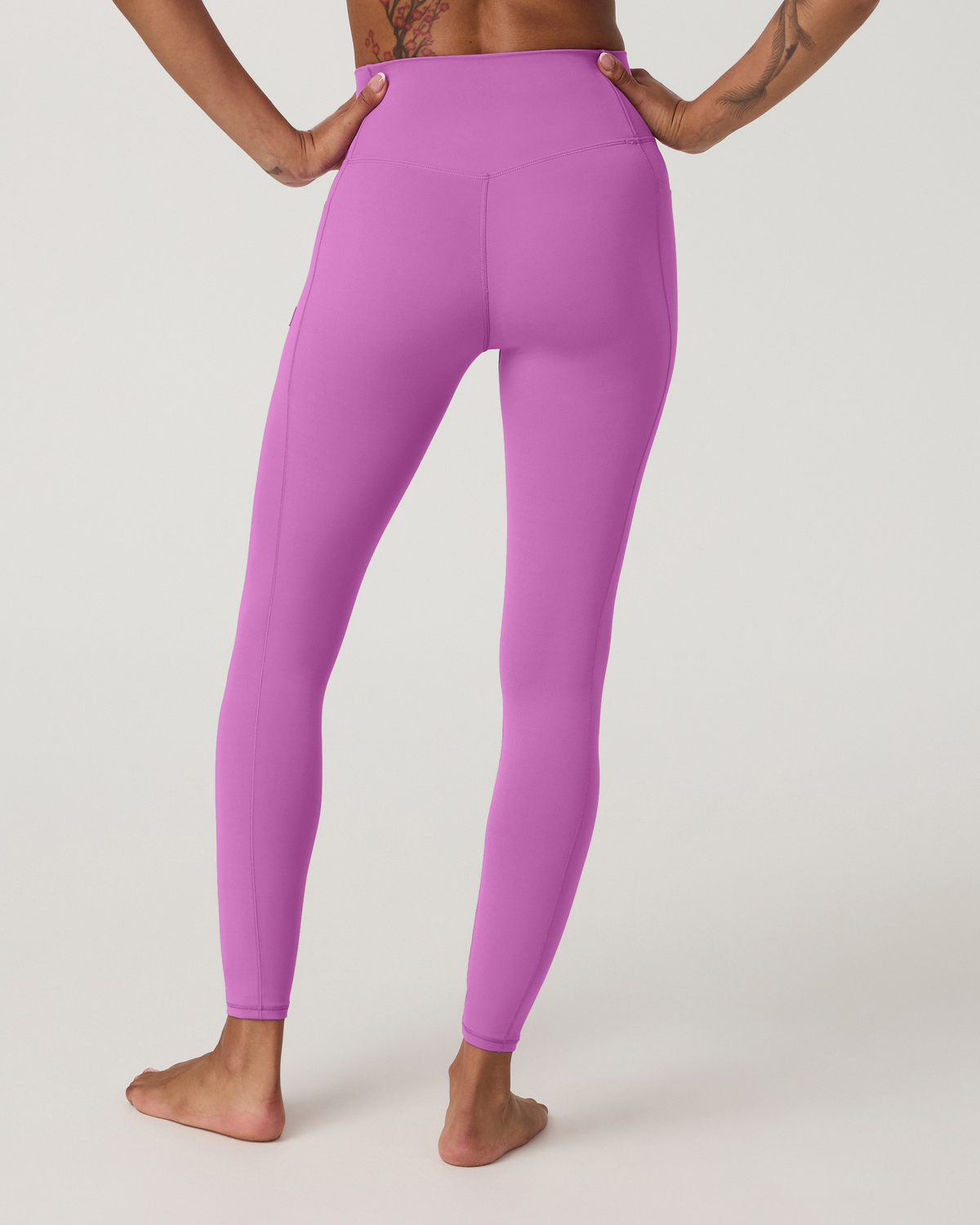 Vuori AllTheForm™ Pocket Legging | Bloom