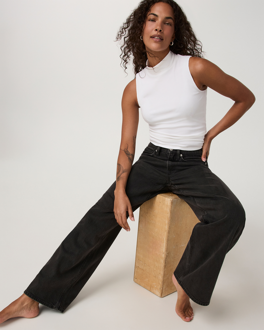 Women's Vuori Vintage Wideleg Jean 30" | Black Wash Denim